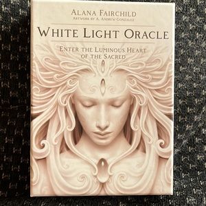 White Light Oracle🪽✨